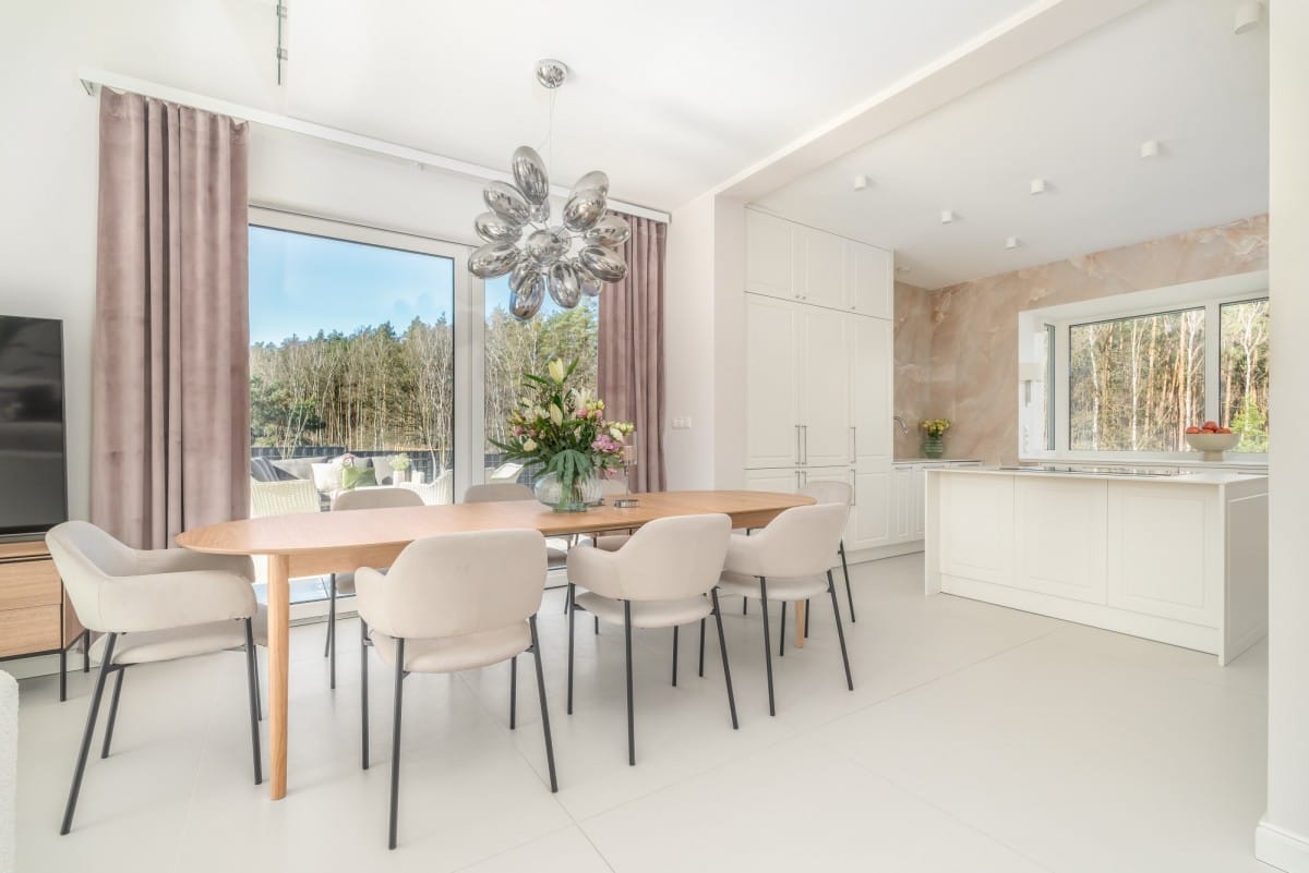 Dom 7 pokojowe na Sprzedaż