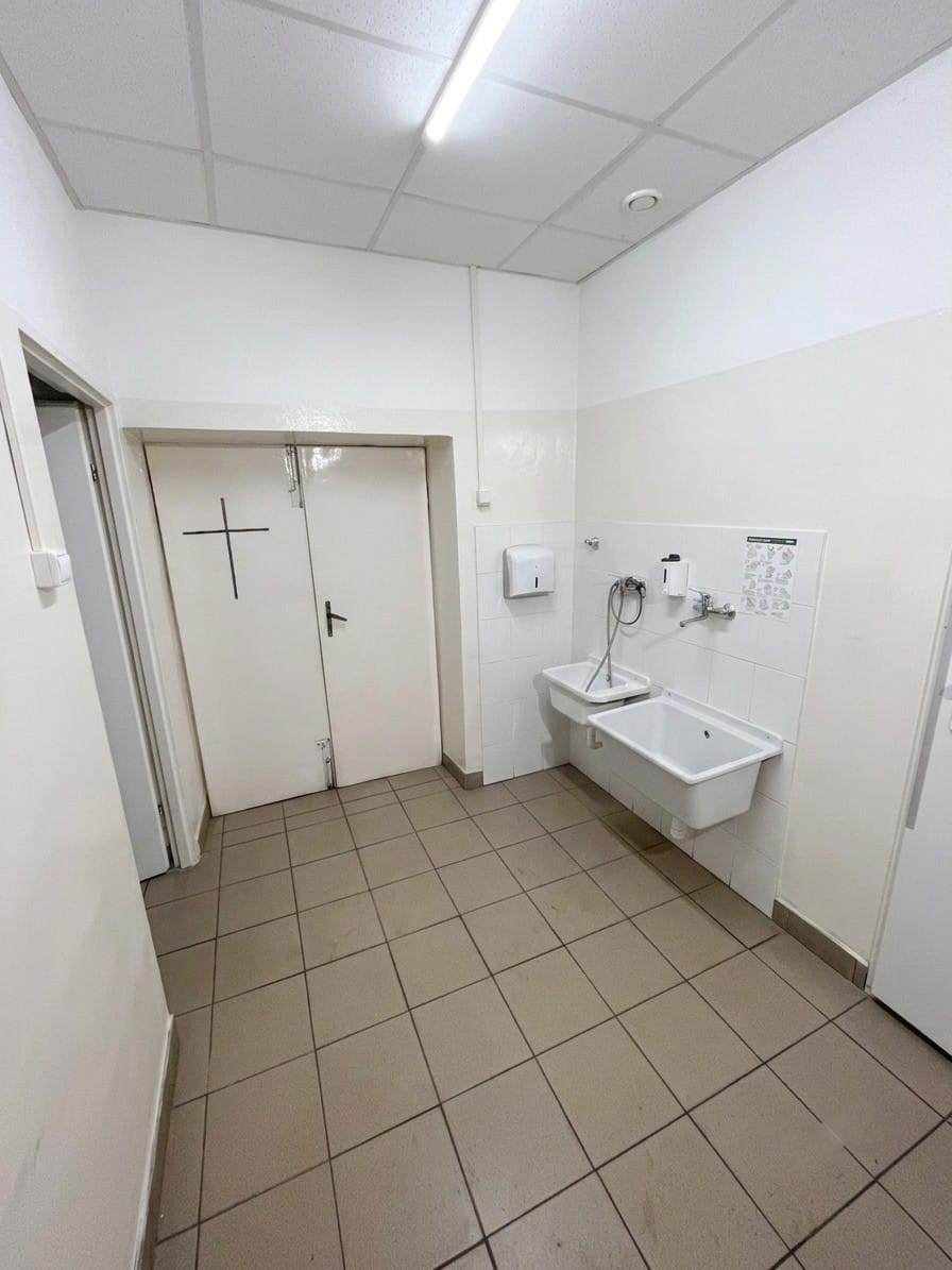 Lokal użytkowy  pokojowe na Sprzedaż