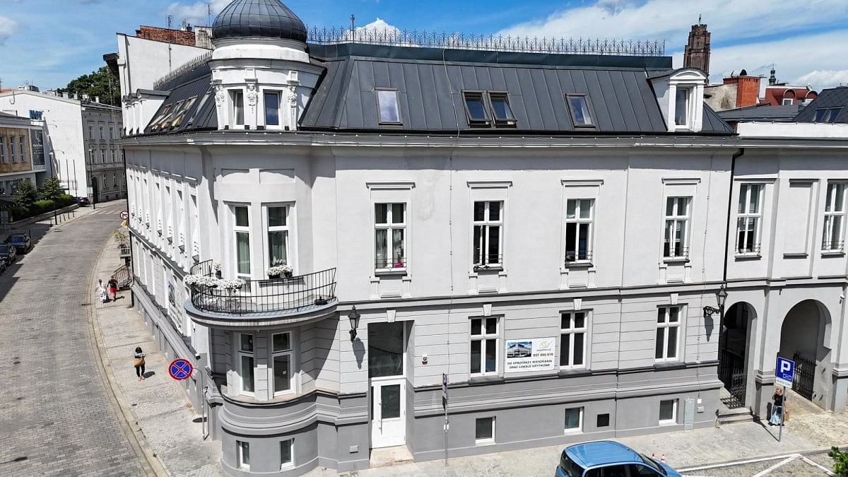 Lokal użytkowy  pokojowe na Sprzedaż