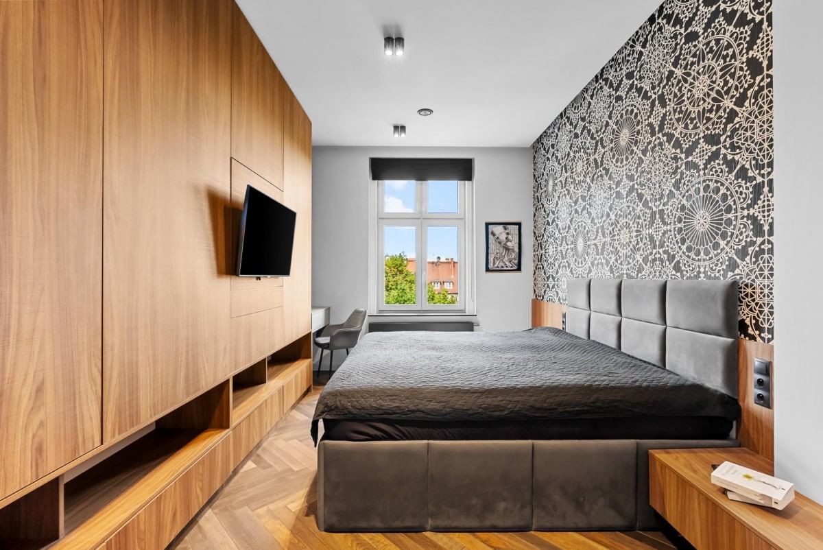 Mieszkanie 5 pokojowe na Sprzedaż