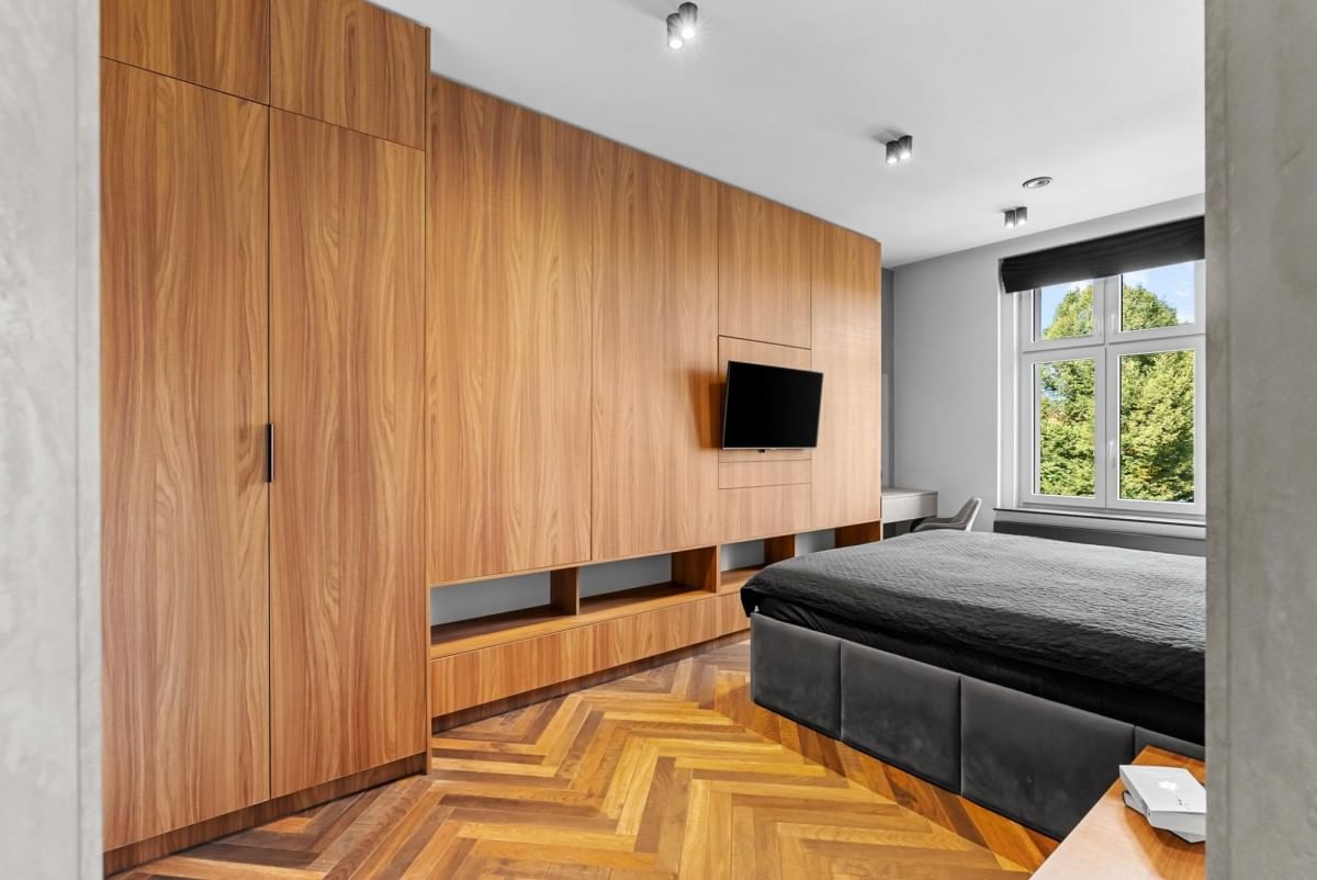 Mieszkanie 5 pokojowe na Sprzedaż