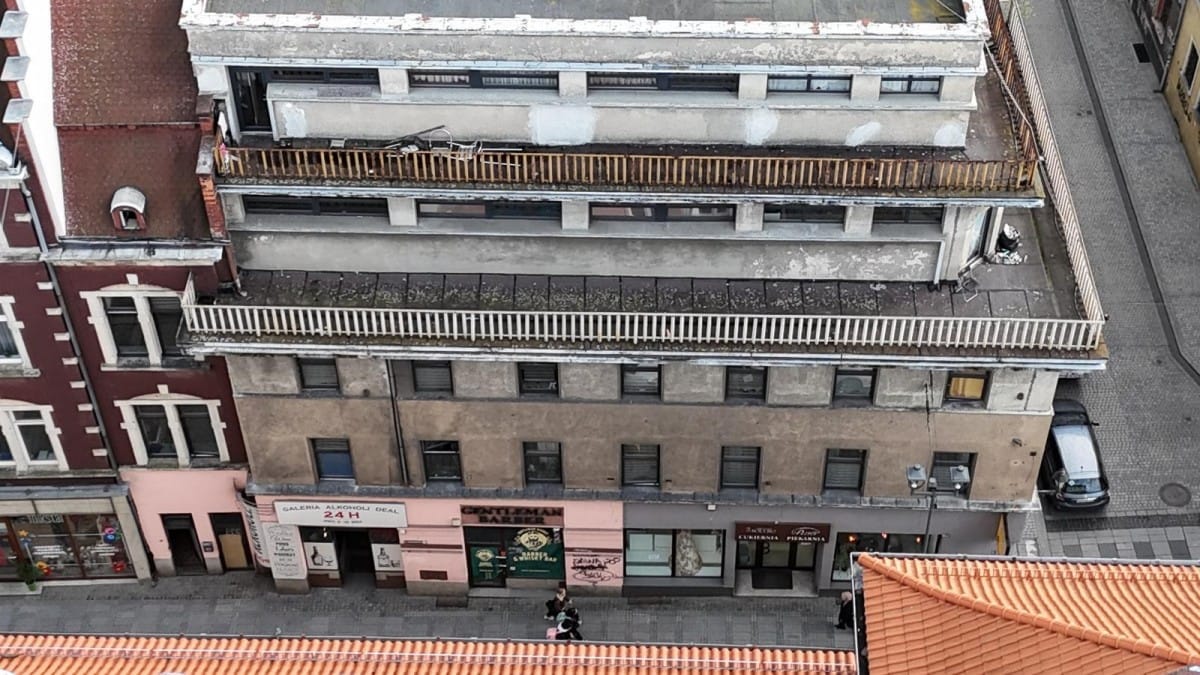 Lokal użytkowy  pokojowe na Sprzedaż