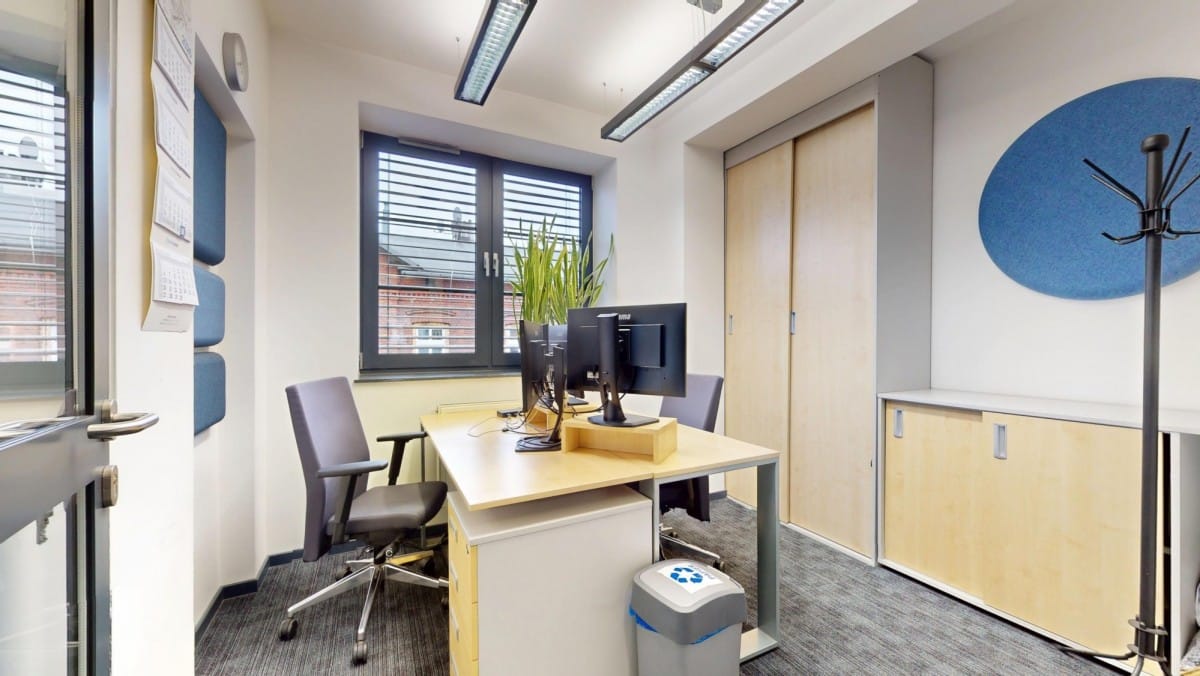 Lokal użytkowy  pokojowe na Sprzedaż