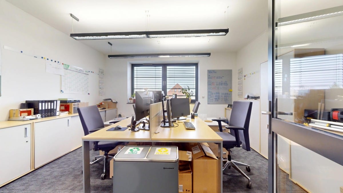 Lokal użytkowy  pokojowe na Sprzedaż