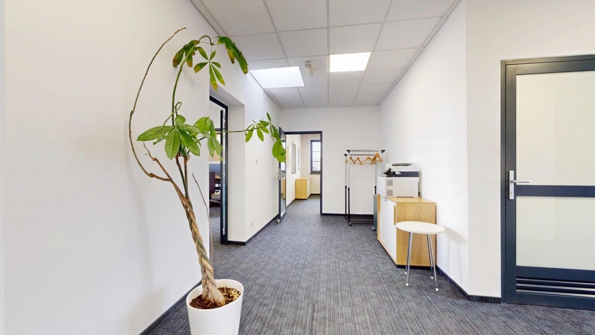 Lokal użytkowy  pokojowe na Sprzedaż