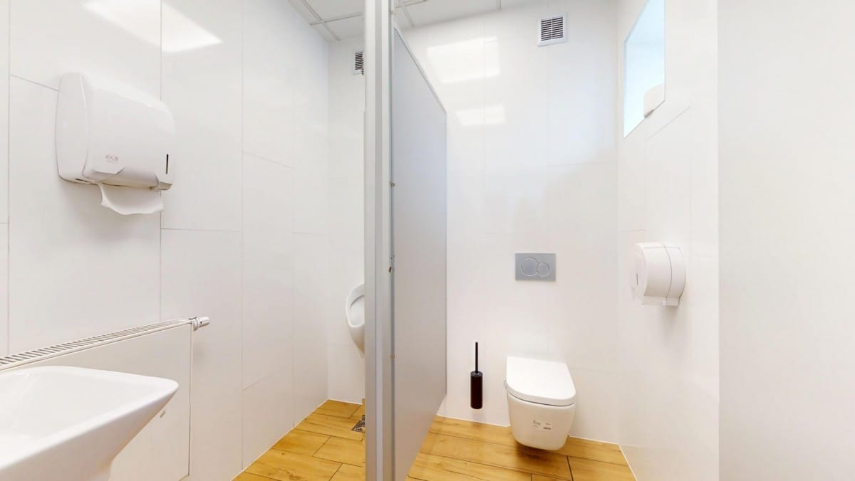 Lokal użytkowy  pokojowe na Sprzedaż