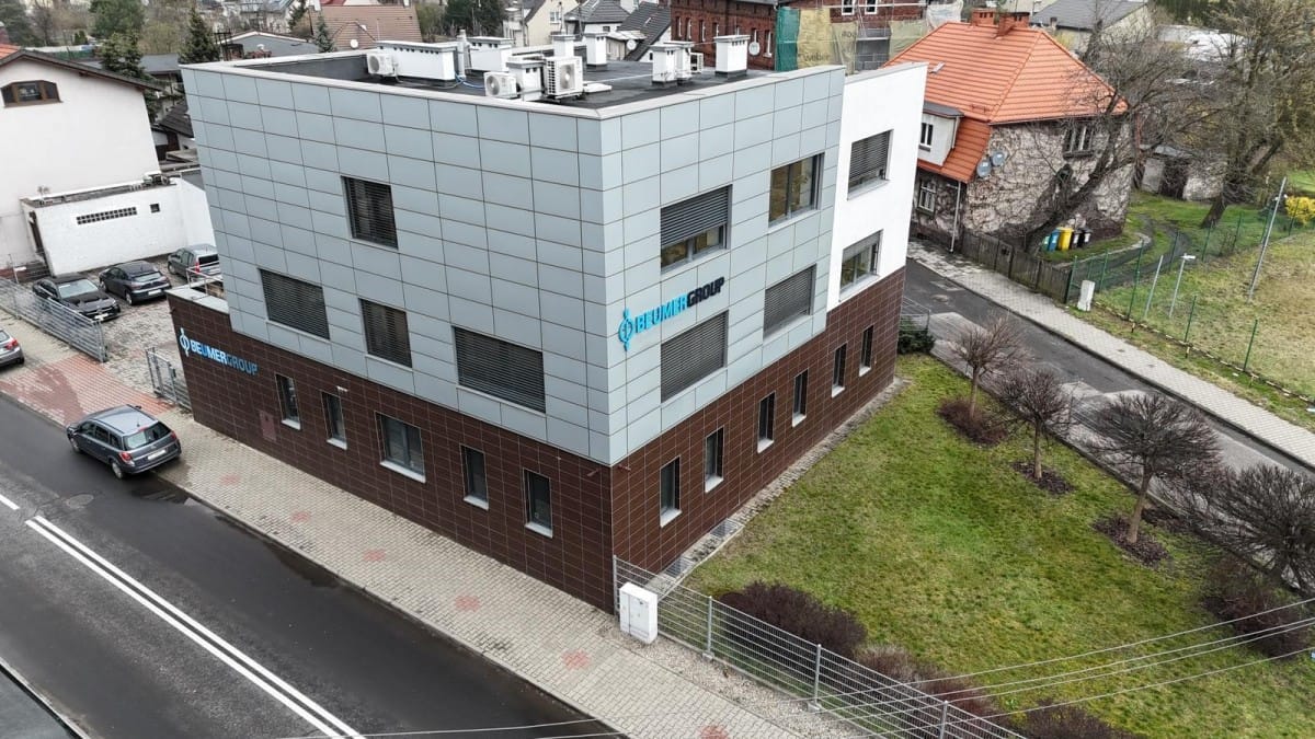 Lokal użytkowy  pokojowe na Sprzedaż