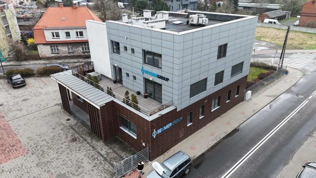 Lokal użytkowy  pokojowe na Sprzedaż