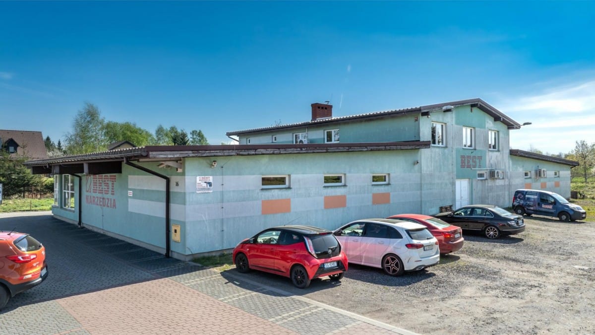 Lokal użytkowy  pokojowe na Sprzedaż