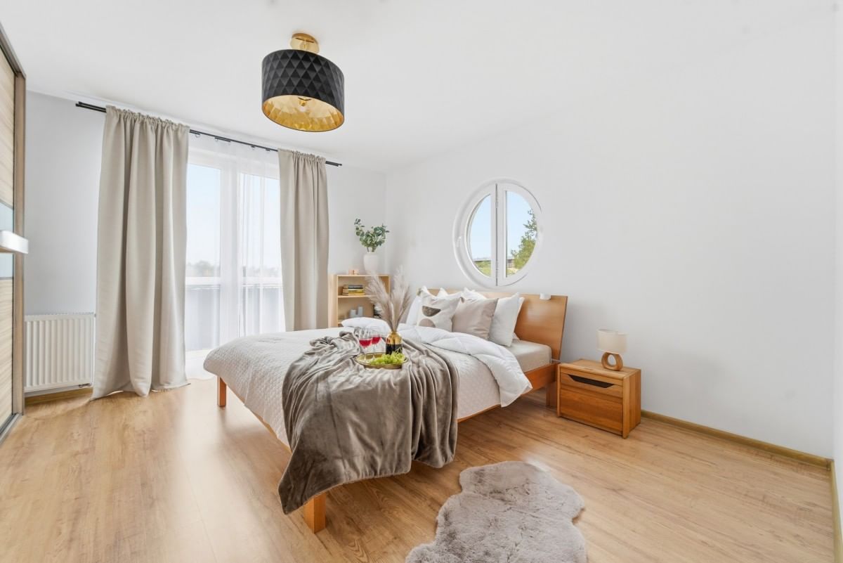 Mieszkanie 4 pokojowe na Sprzedaż