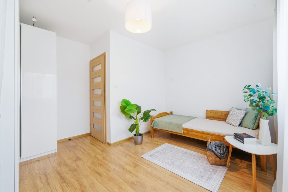 Mieszkanie 4 pokojowe na Sprzedaż