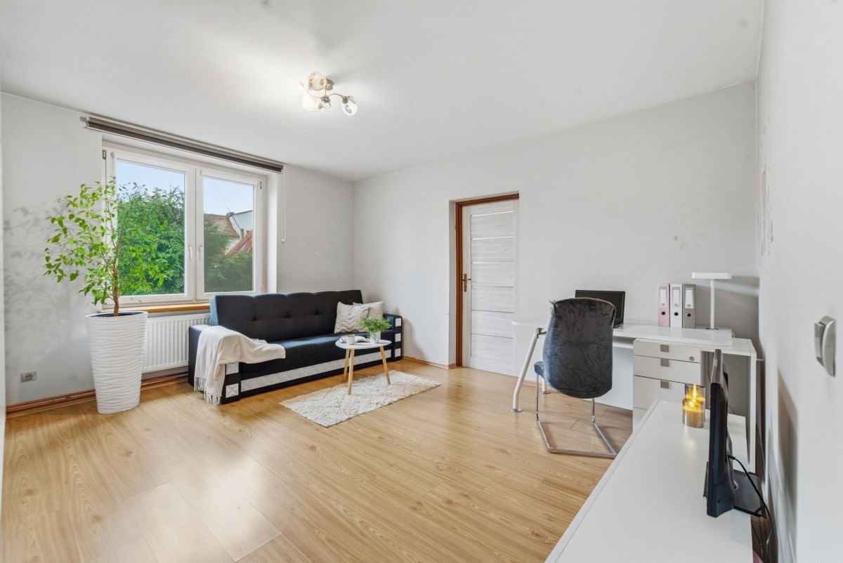 Mieszkanie 4 pokojowe na Sprzedaż