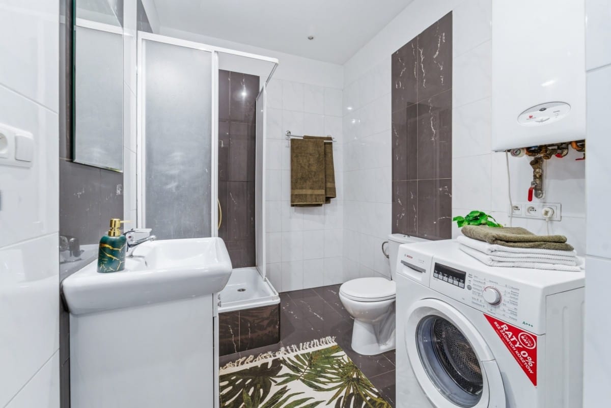 Mieszkanie 2 pokojowe na Sprzedaż