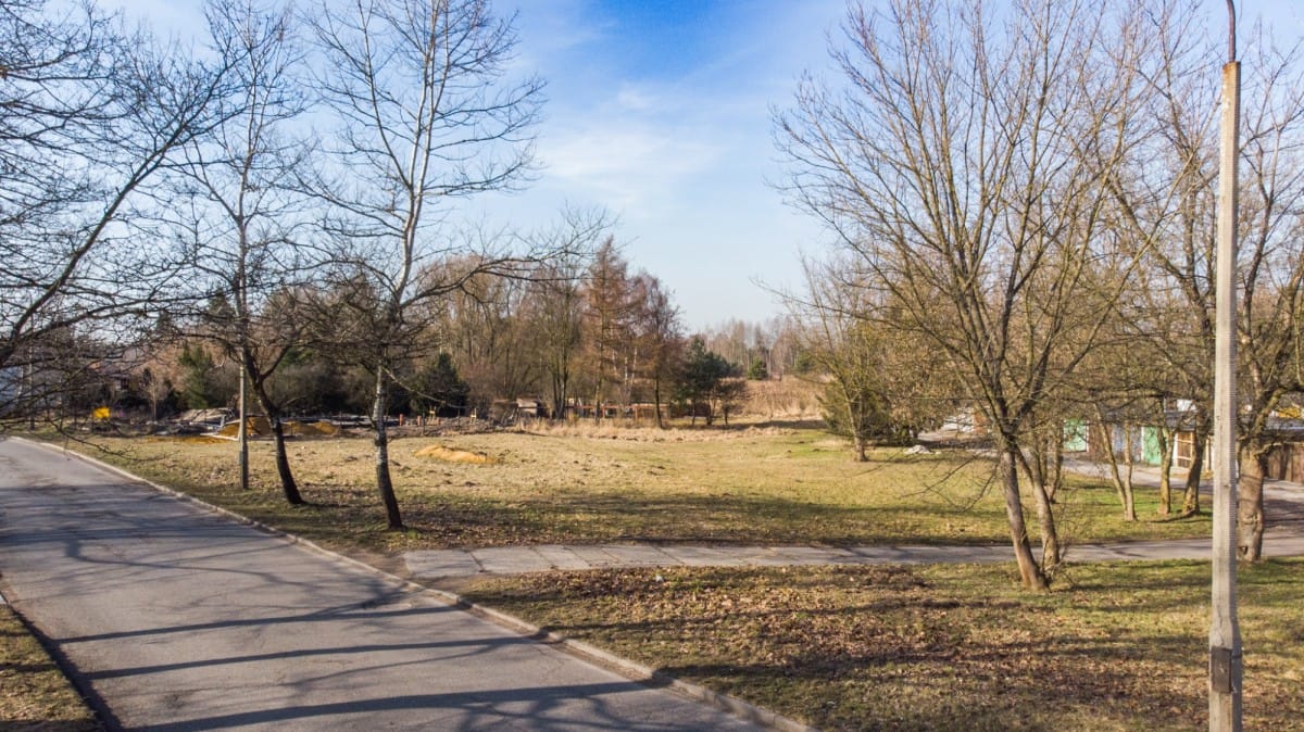 Działka  pokojowe na Sprzedaż