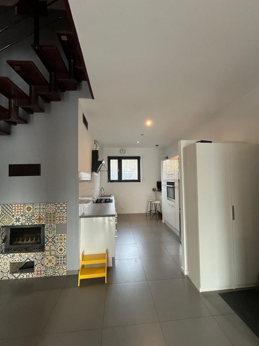 Dom 7 pokojowe na Sprzedaż