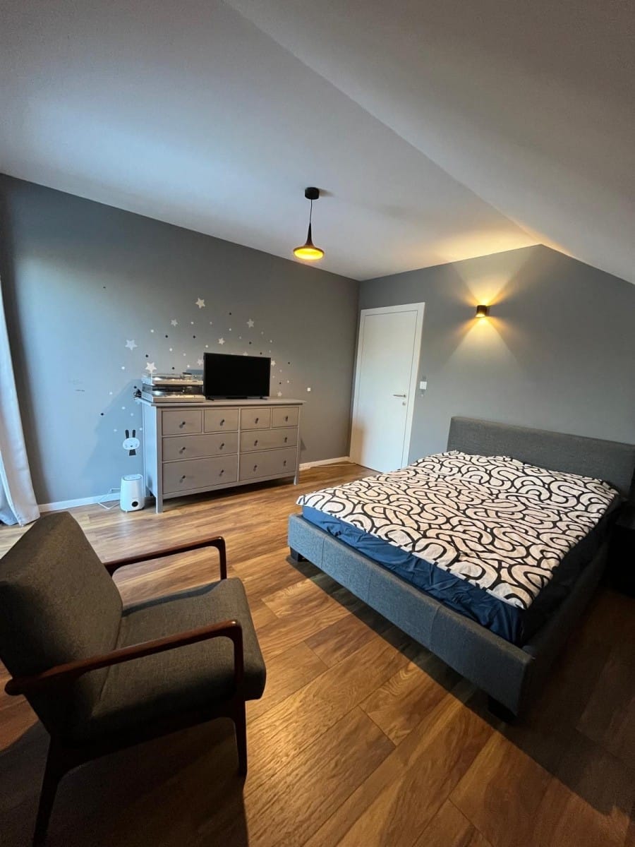 Dom 7 pokojowe na Sprzedaż