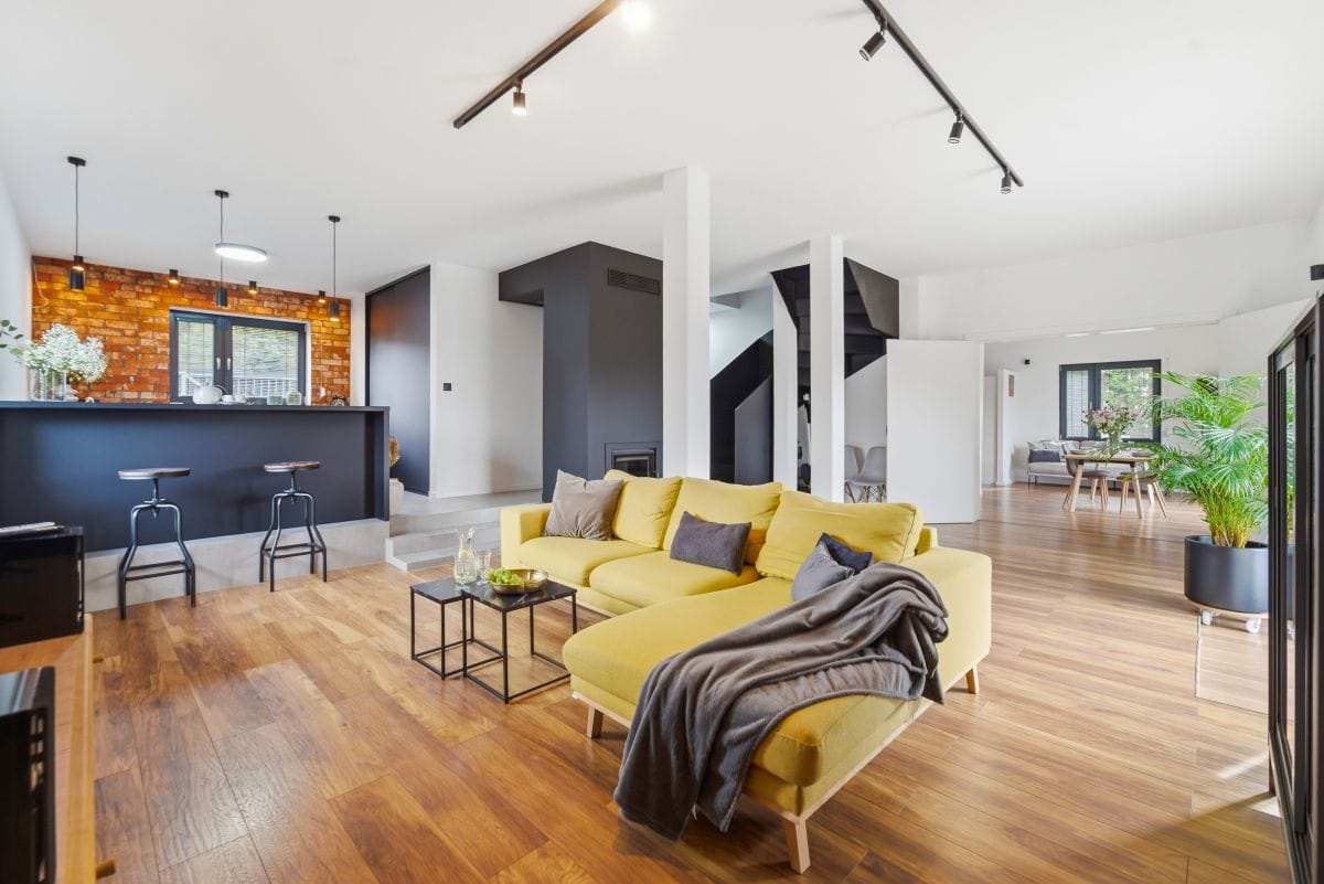 Dom 7 pokojowe na Sprzedaż