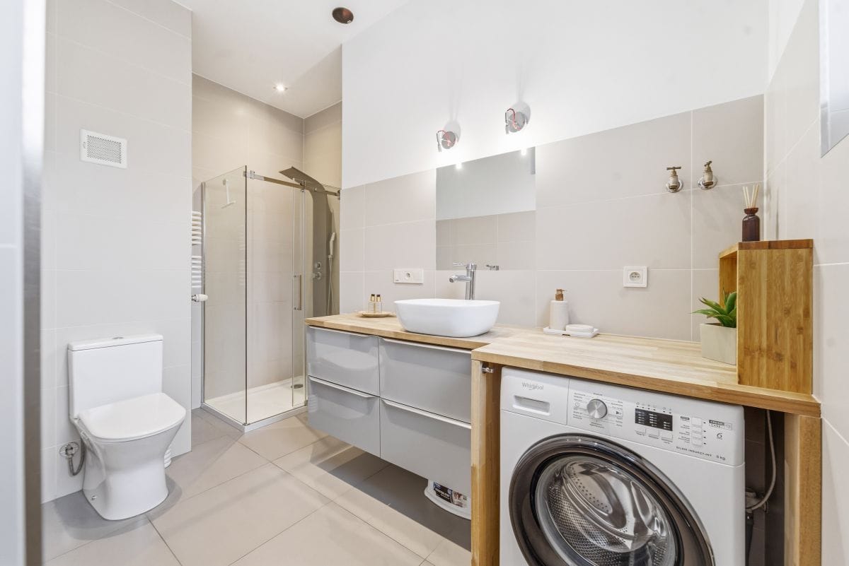 Dom 7 pokojowe na Sprzedaż