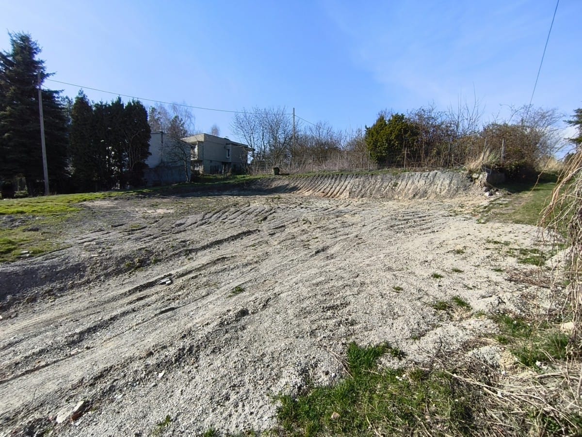 Działka  pokojowe na Sprzedaż