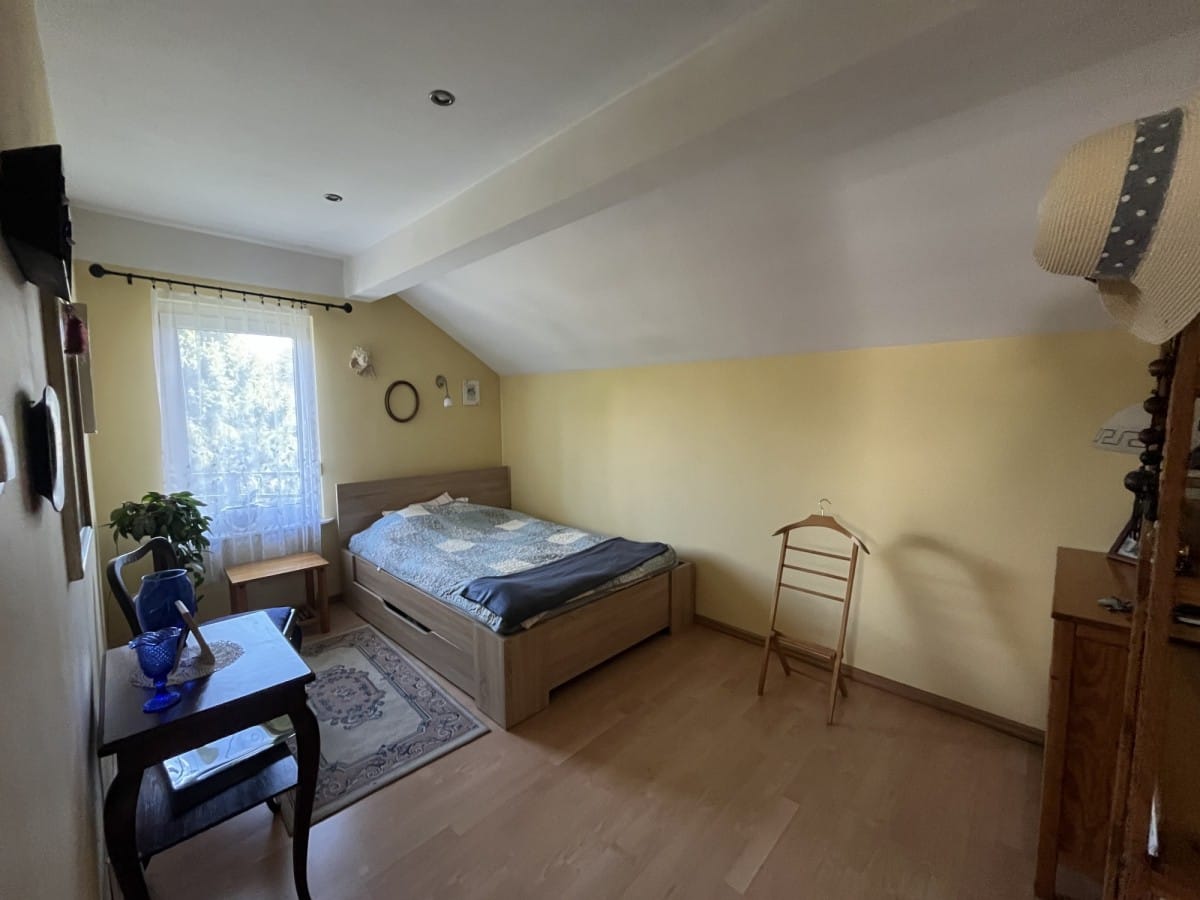 Dom 5 pokojowe na Sprzedaż