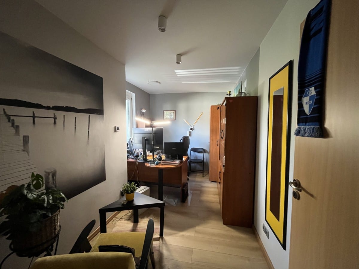 Dom 5 pokojowe na Sprzedaż