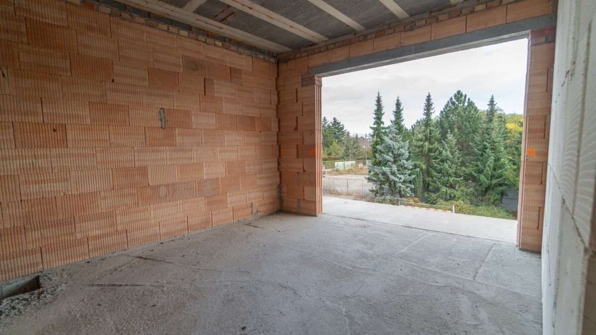 Dom 10 pokojowe na Sprzedaż