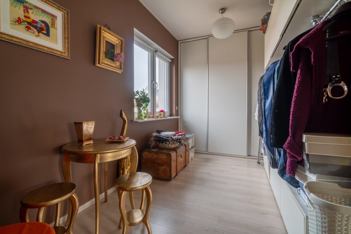 Dom 5 pokojowe na Sprzedaż