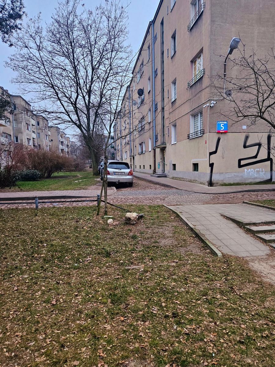 Mieszkanie 2 pokojowe na Sprzedaż
