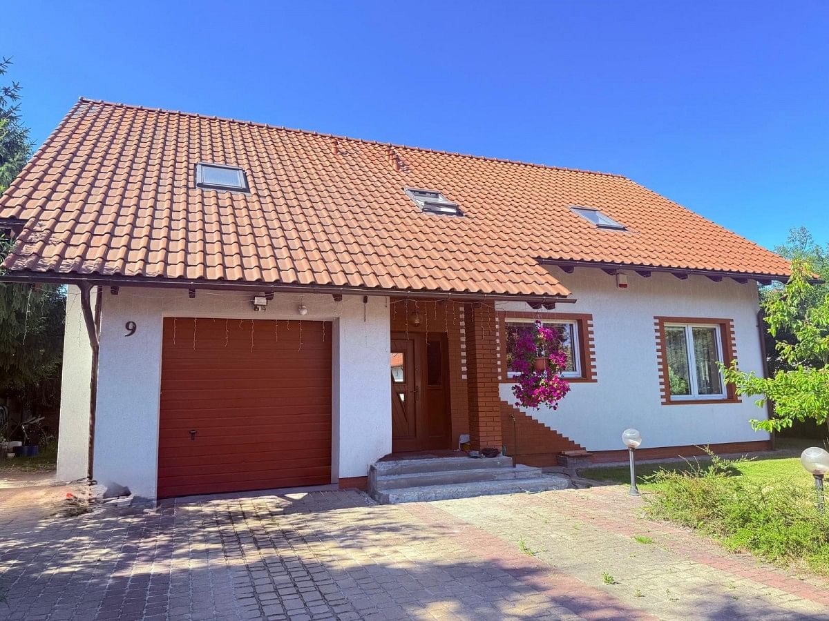 Dom 5 pokojowe na Sprzedaż