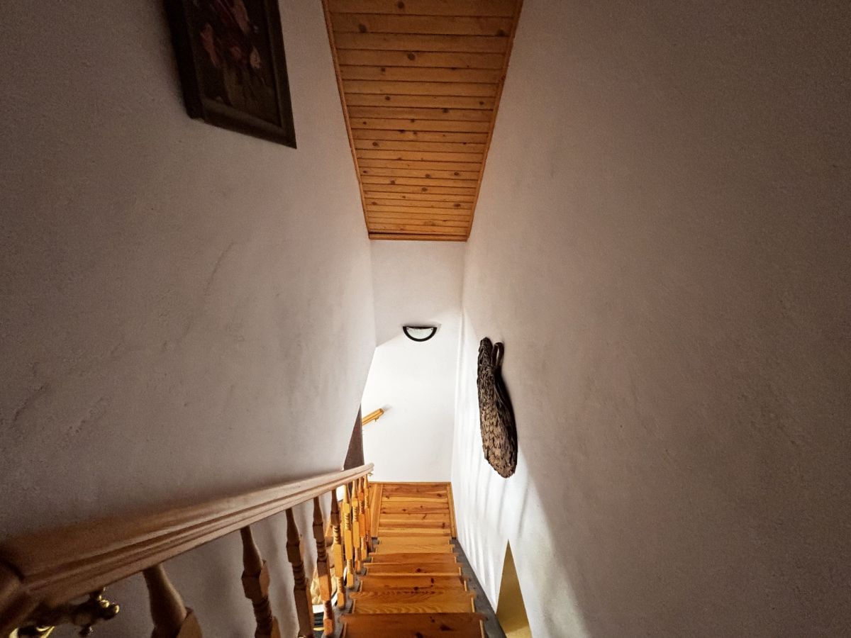 Dom 4 pokojowe na Sprzedaż
