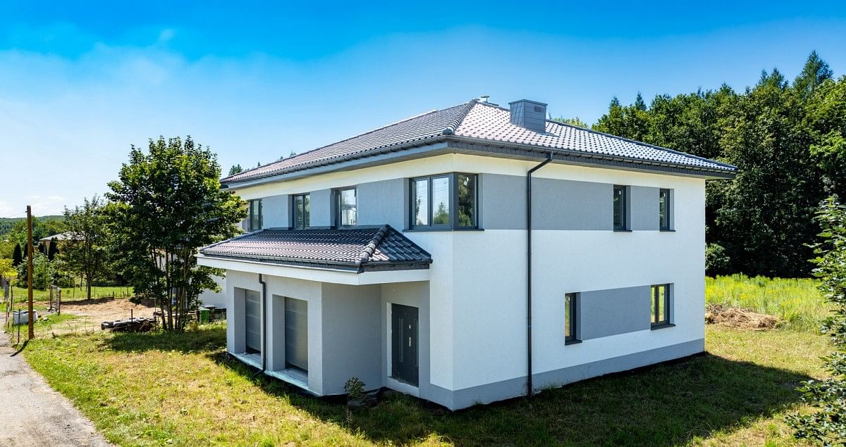 Dom 5 pokojowe na Sprzedaż