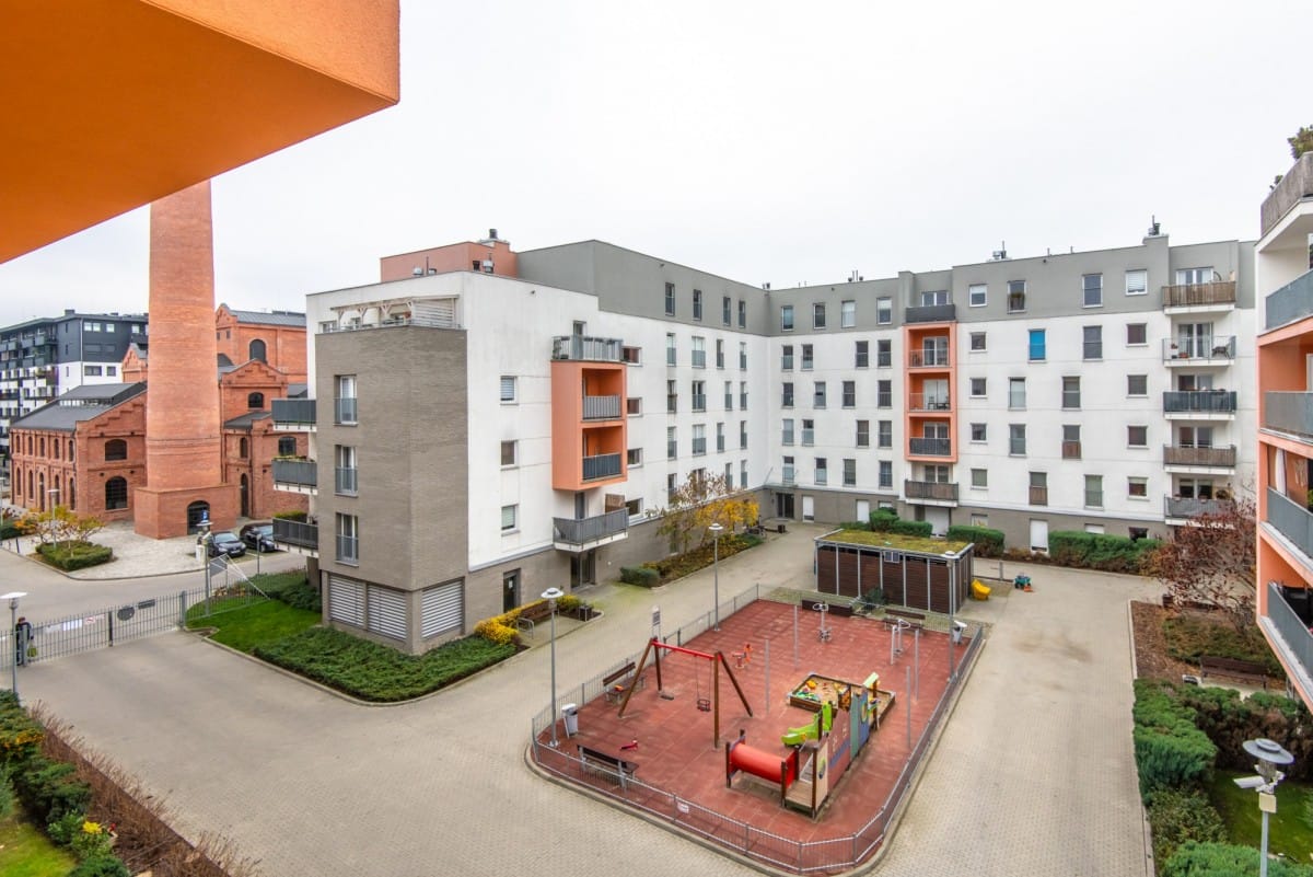 Mieszkanie 4 pokojowe na Sprzedaż