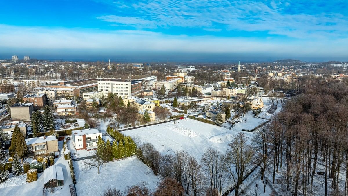 Działka  pokojowe na Sprzedaż