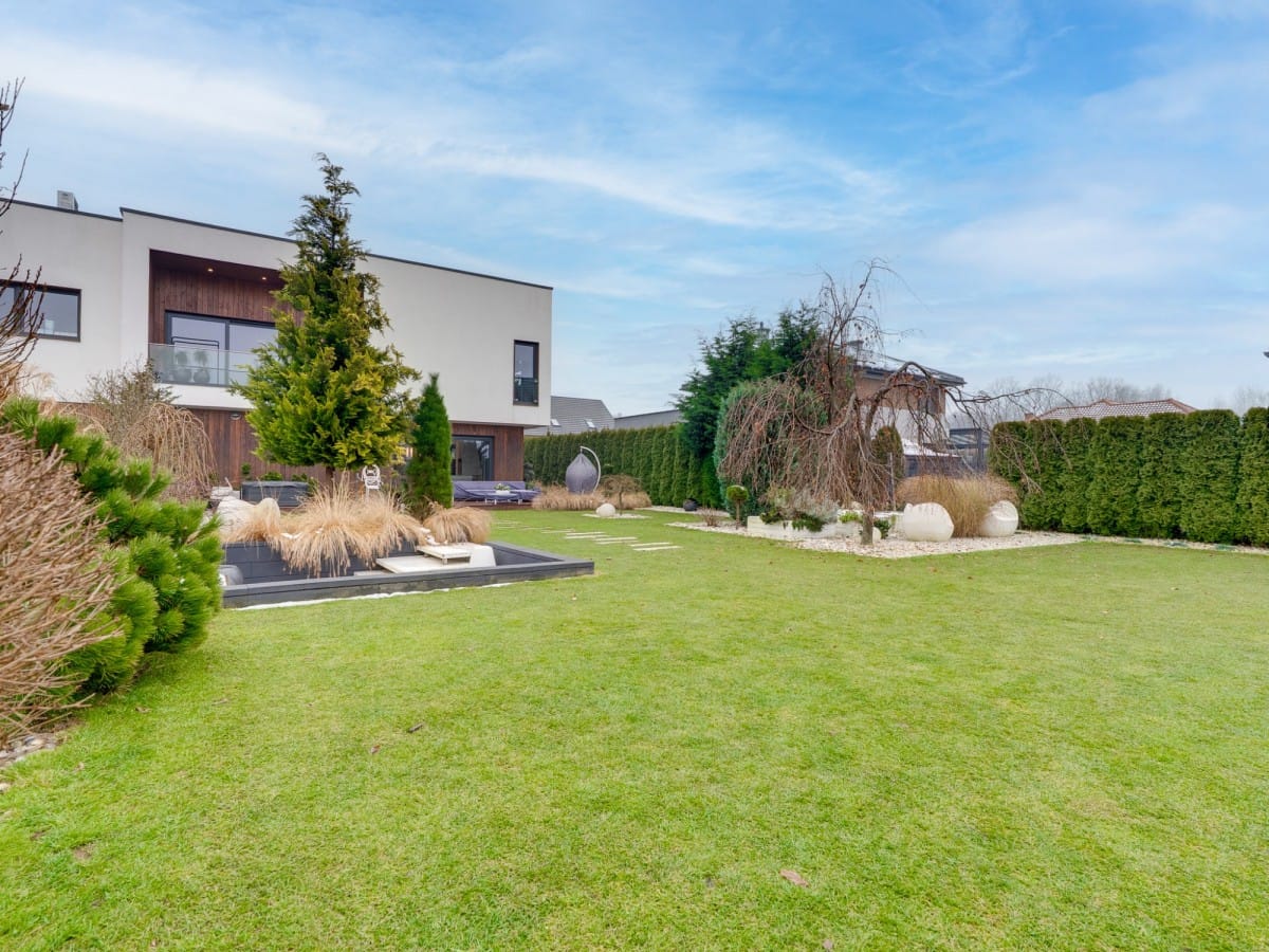 Dom 4 pokojowe na Sprzedaż