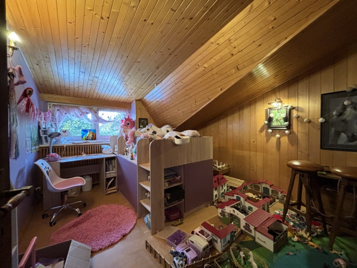 Dom 4 pokojowe na Sprzedaż