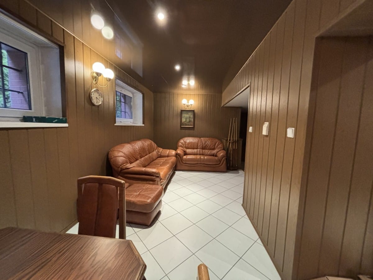 Dom 4 pokojowe na Sprzedaż