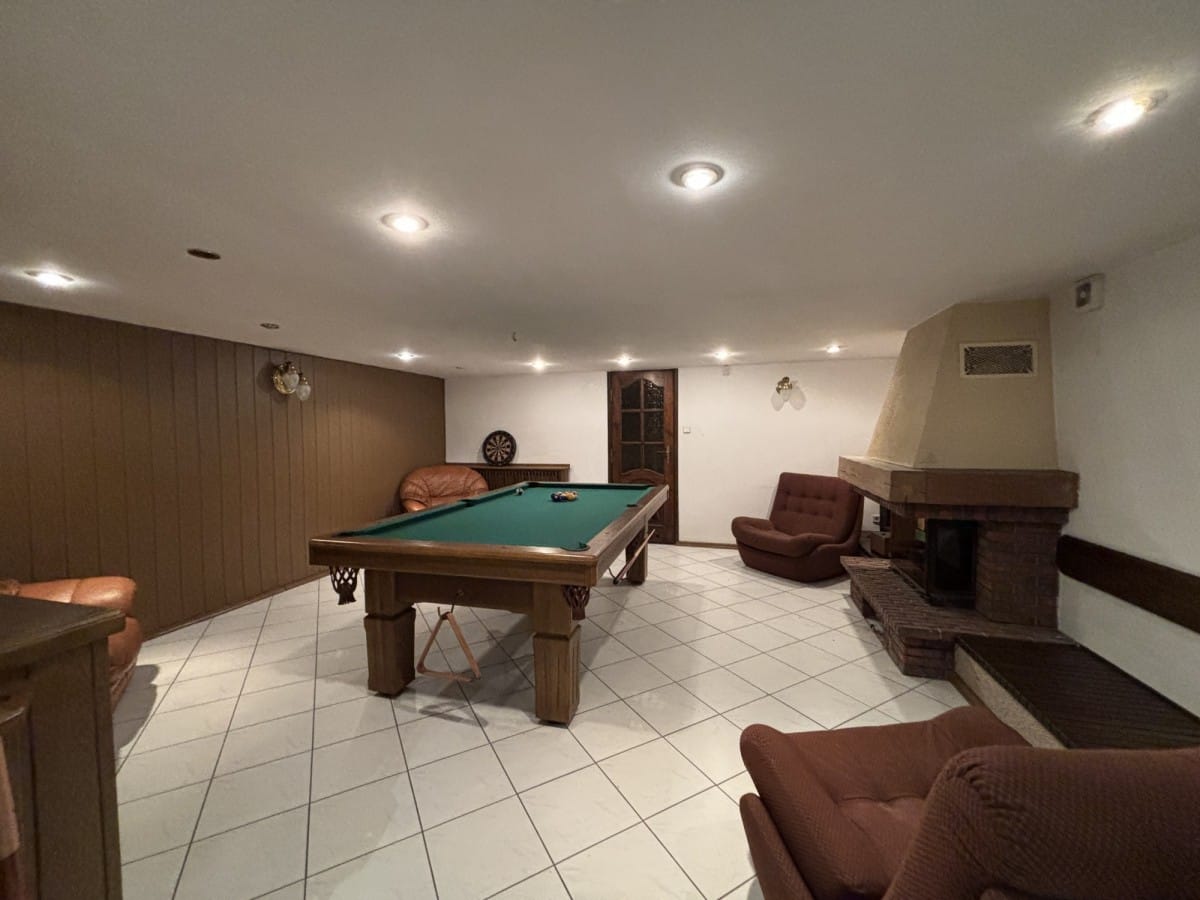 Dom 4 pokojowe na Sprzedaż