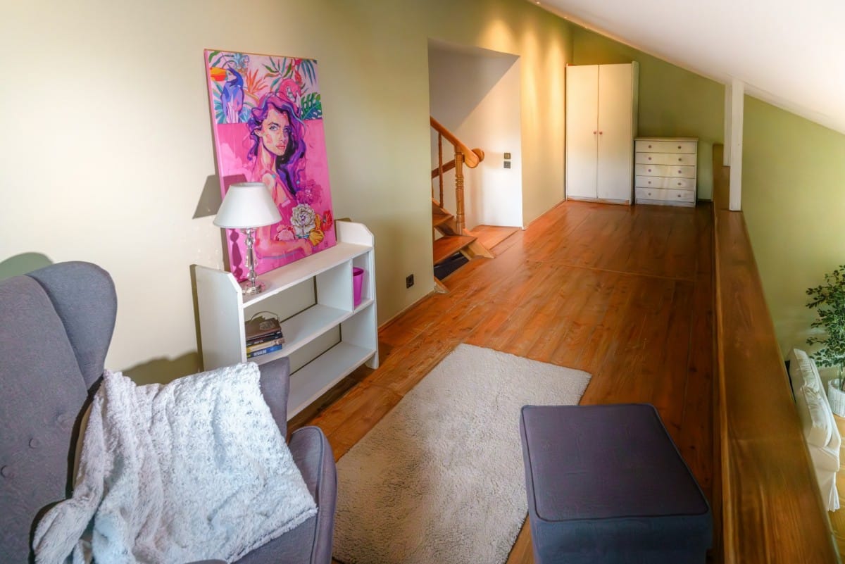 Dom 6 pokojowe na Sprzedaż