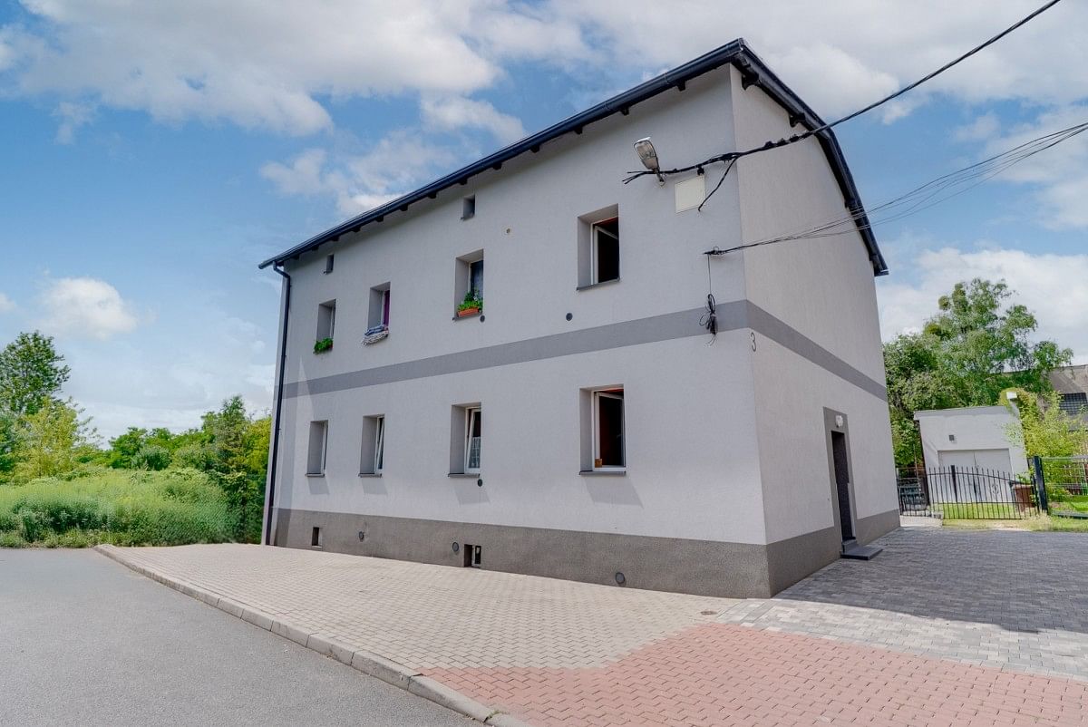 Dom 6 pokojowe na Sprzedaż