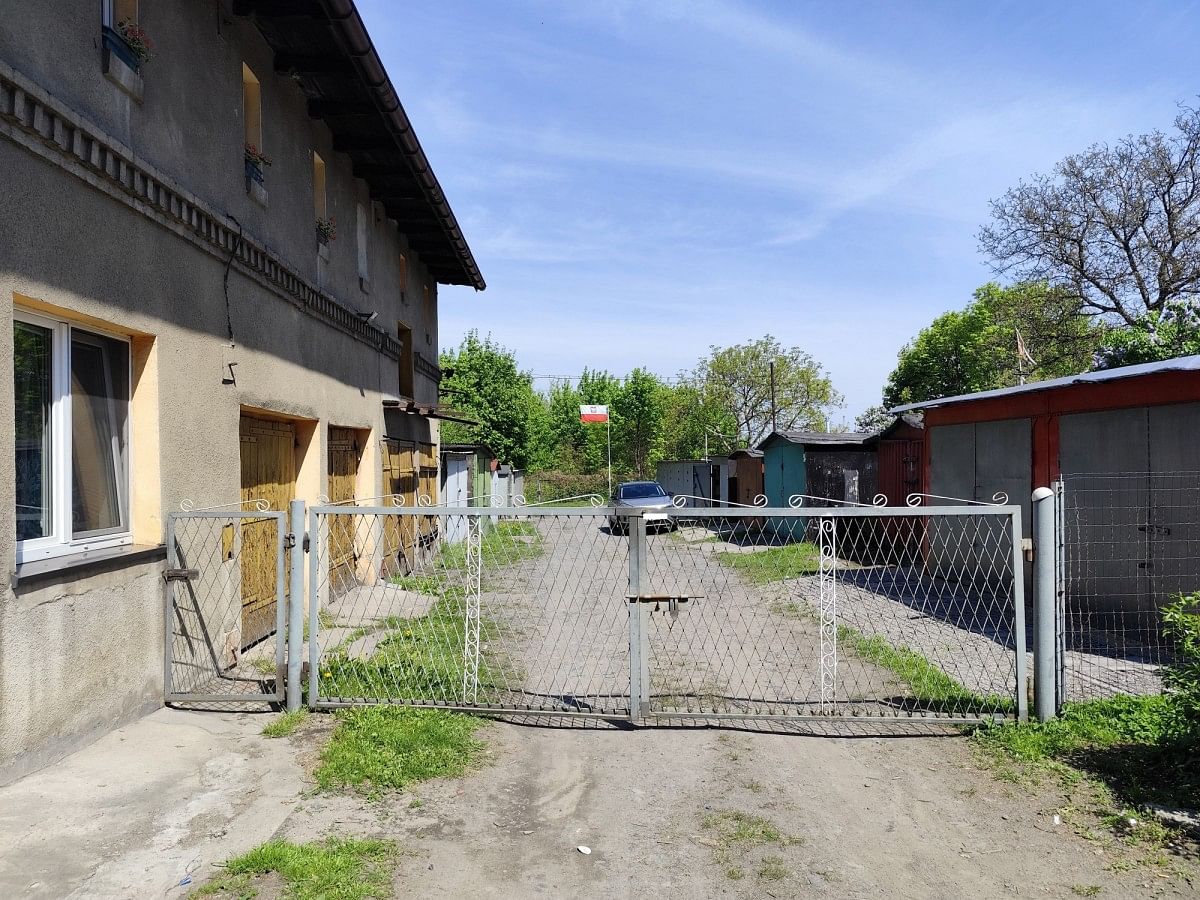 Dom 8 pokojowe na Sprzedaż