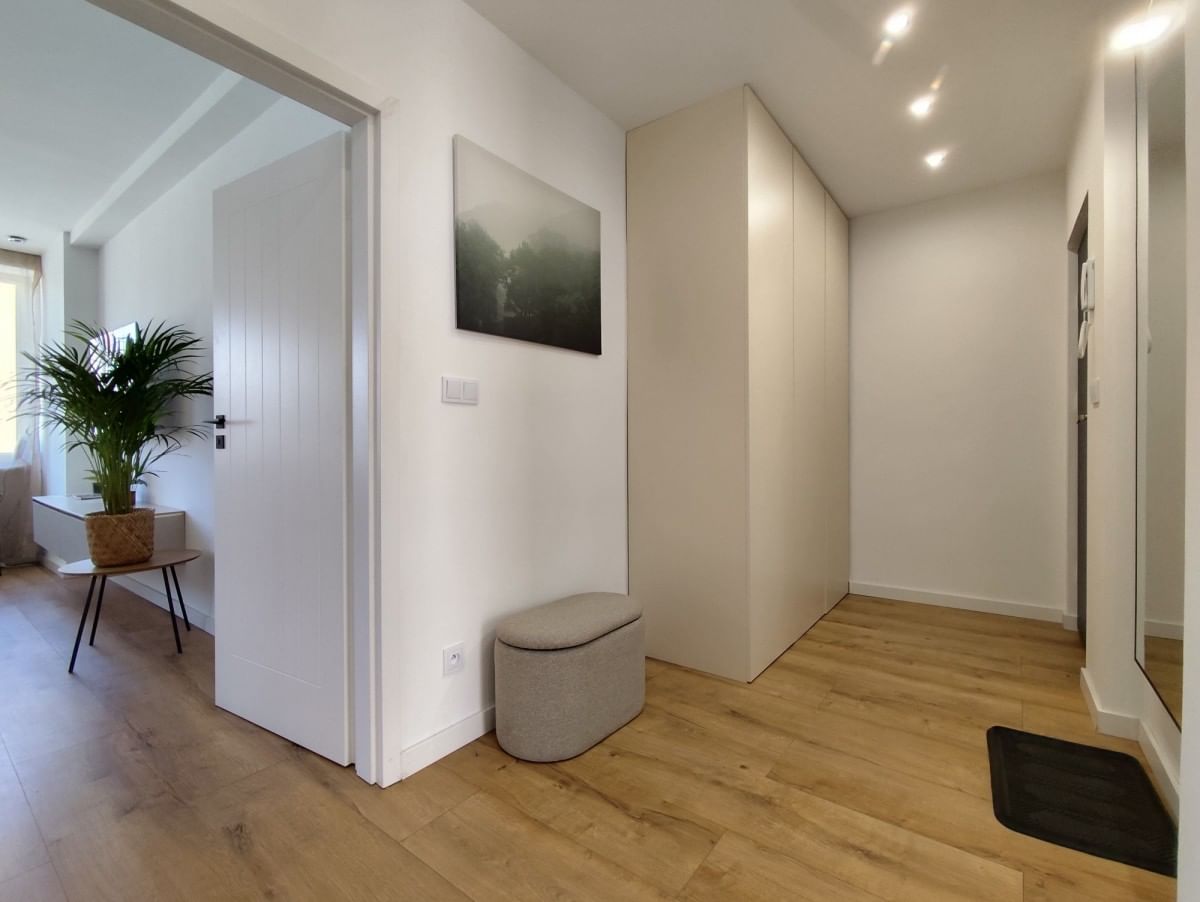 Mieszkanie 2 pokojowe na Sprzedaż