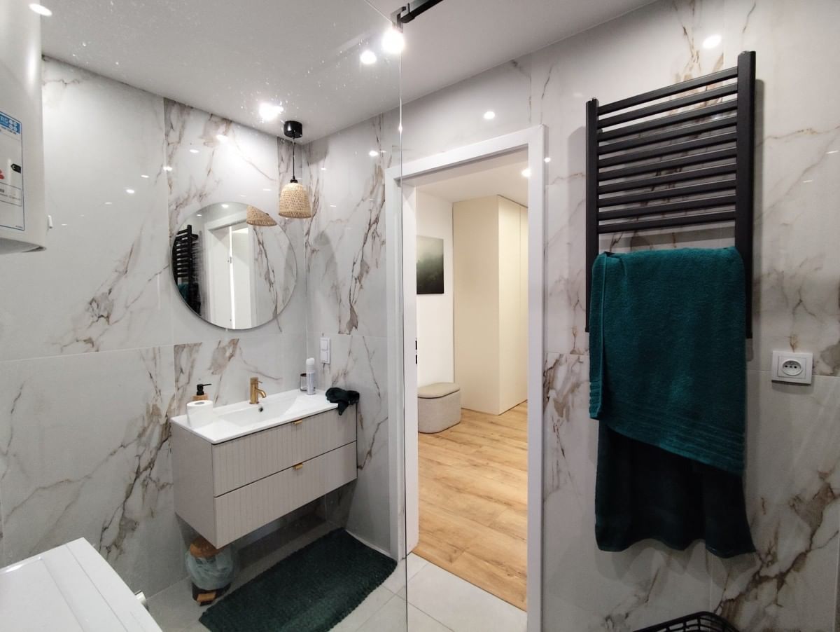 Mieszkanie 2 pokojowe na Sprzedaż