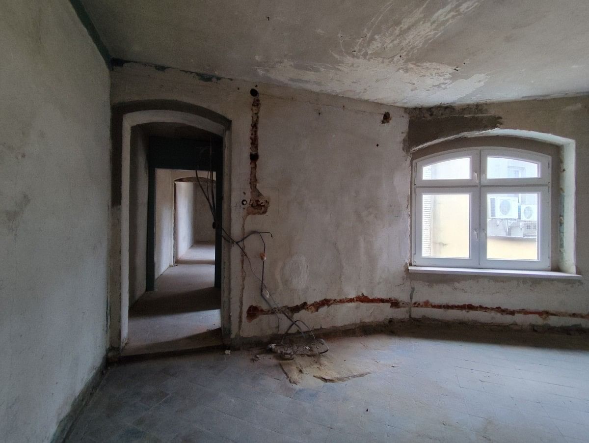 Mieszkanie 6 pokojowe na Sprzedaż
