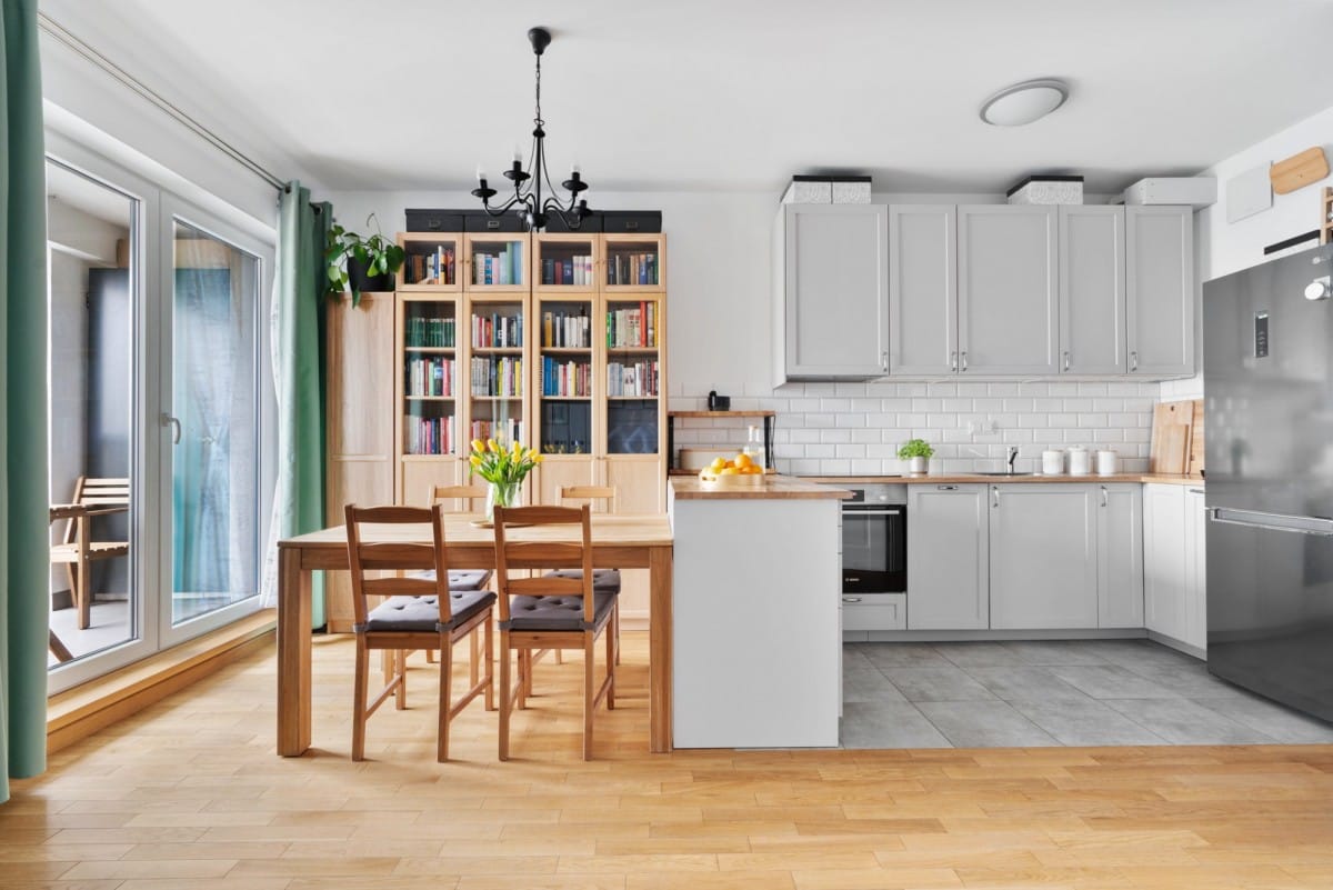 Mieszkanie 2 pokojowe na Sprzedaż