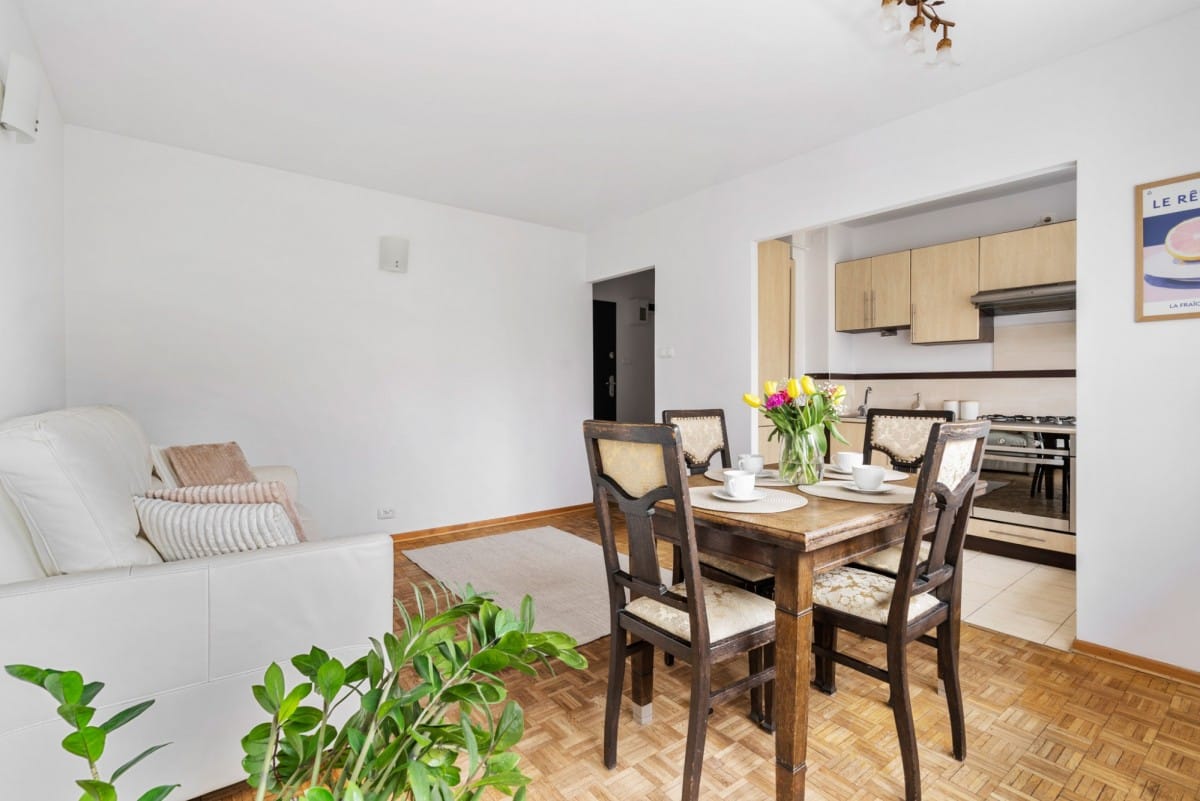 Mieszkanie 4 pokojowe na Sprzedaż