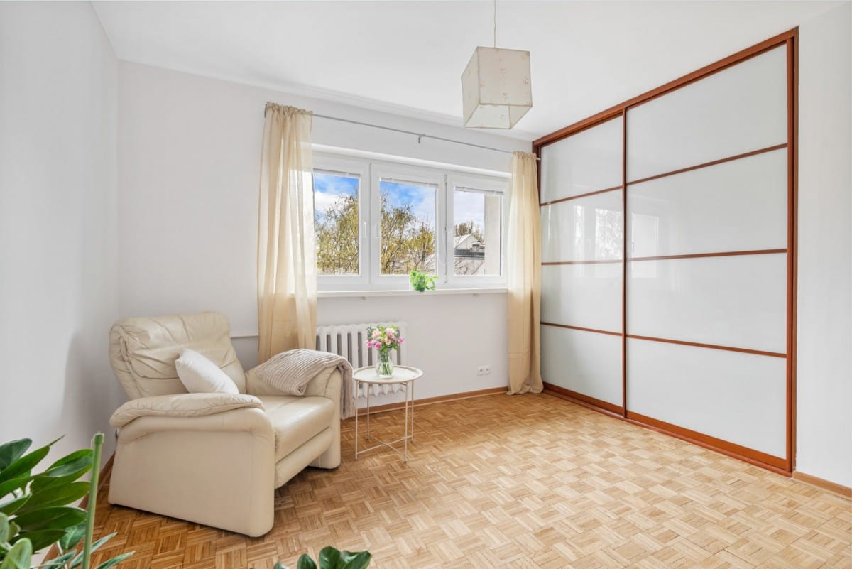 Mieszkanie 4 pokojowe na Sprzedaż