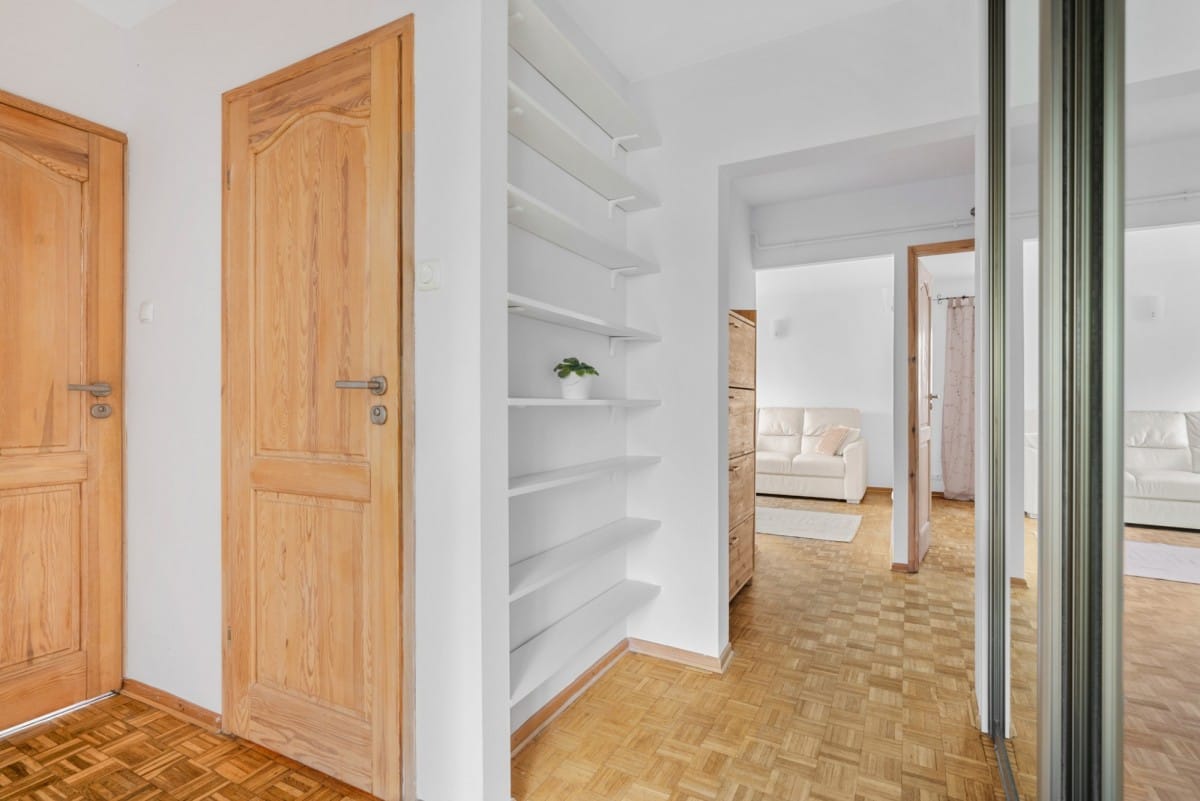 Mieszkanie 4 pokojowe na Sprzedaż