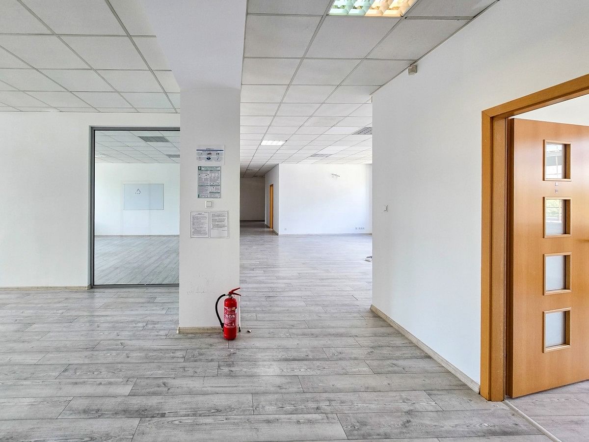 Lokal użytkowy  pokojowe na Wynajem