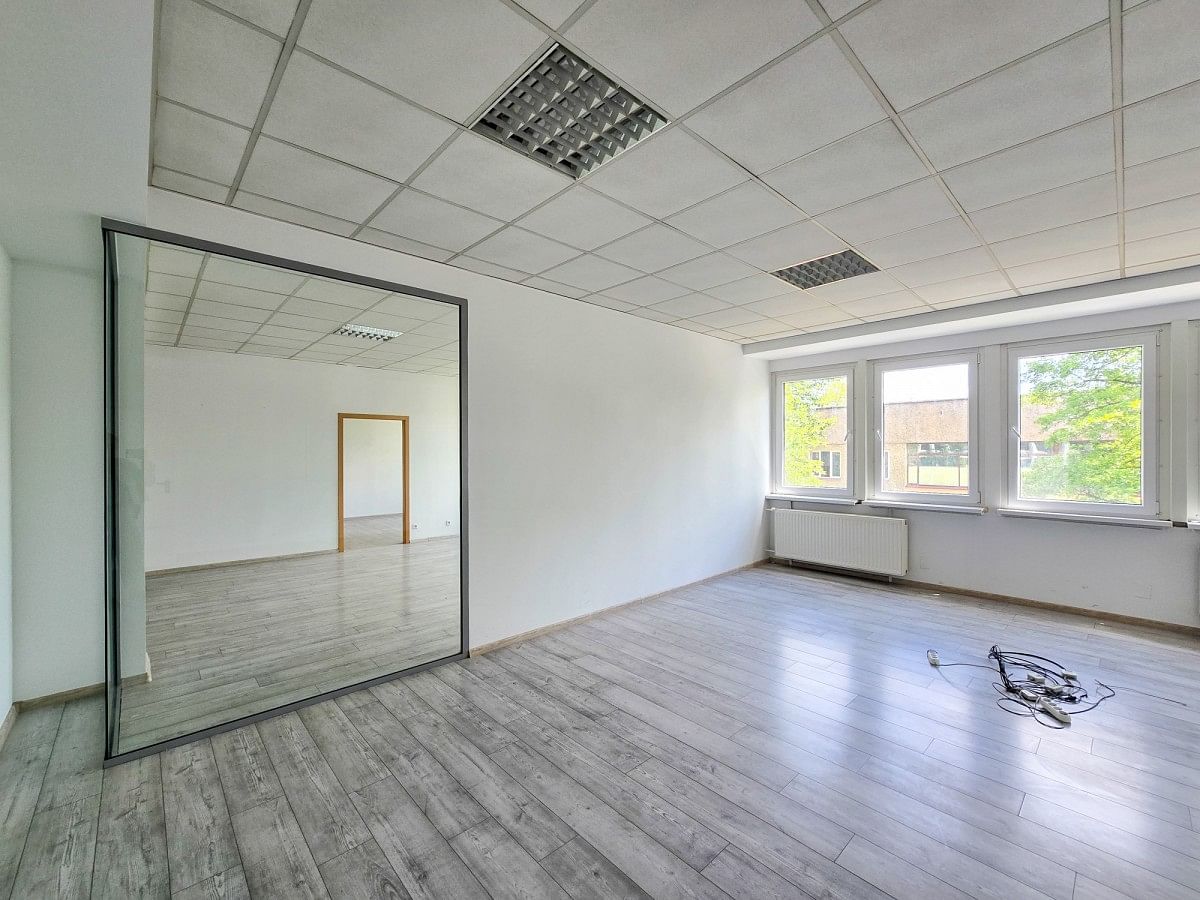 Lokal użytkowy  pokojowe na Wynajem