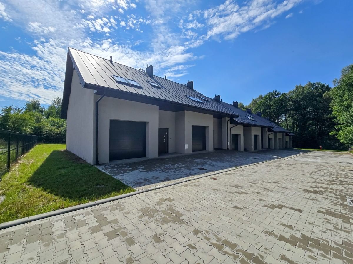 Dom 4 pokojowe na Sprzedaż